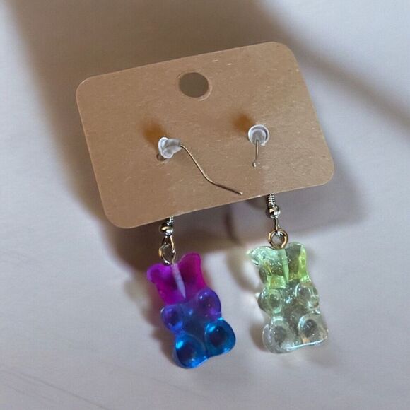 Gummy Bears Candy Theme MISMATCHED Dangle Earrings Silver Tone Jewelry Gift NEW - Picture 2 of 4